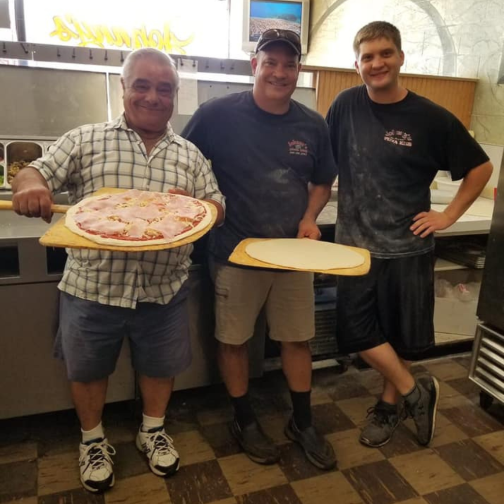 3 generations of pizza king